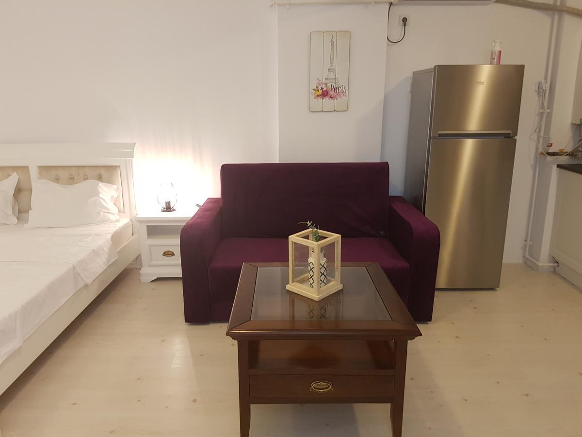 Airport Residence 2 Otopeni Kültér fotó
